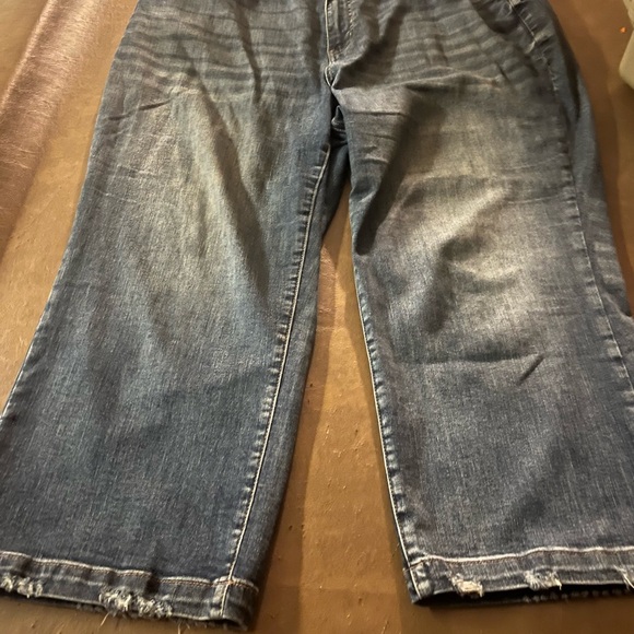 Cropped wide leg Blue Jeans - Picture 1 of 9